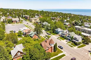 1801 E 4th St, Duluth, MN 55812 - Photo 24