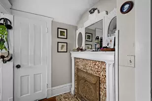 1801 E 4th St, Duluth, MN 55812 - Photo 8