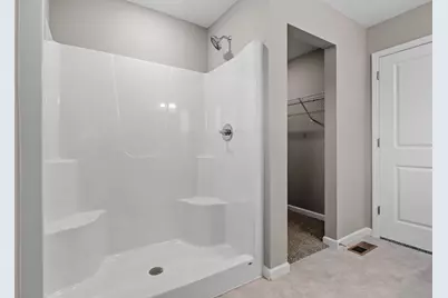 4720 5th Street NE, Saint Cloud, MN 56304 - Photo 12