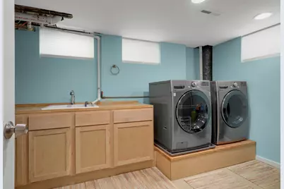 7924 35th Avenue N, Crystal, MN 55427 - Photo 30