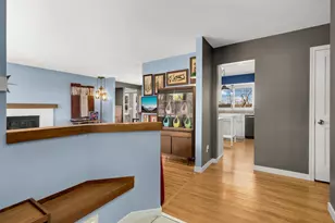 7924 35th Ave N, Crystal, MN 55427 - Photo 6