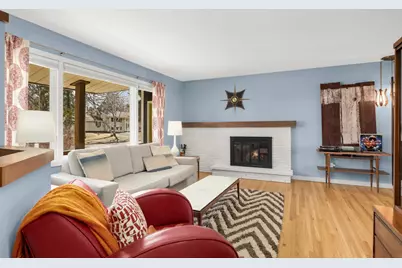 7924 35th Avenue N, Crystal, MN 55427 - Photo 2