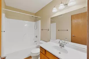 5018 Harvest Lake Dr NW, Rochester, MN 55901 - Photo 36