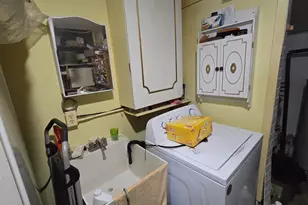 1873 Kohlman Ave, Maplewood, MN 55109 - Photo 16