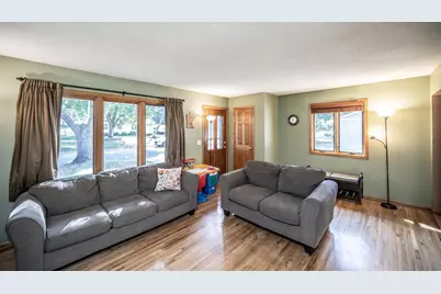 1949 Barry Drive, Newport, MN 55055 - Photo 6