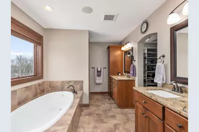 14806 Virginia Avenue S, Prior Lake, MN 55378 - Photo 38