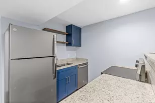 21 7th Ave N, Hopkins, MN 55343 - Photo 22