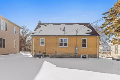 21 7th Avenue N, Hopkins, MN 55343 - Photo 32