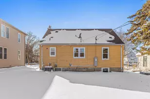 21 7th Ave N, Hopkins, MN 55343 - Photo 32