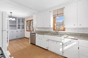 21 7th Ave N, Hopkins, MN 55343 - Photo 10