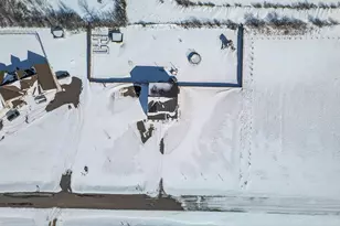 1944 Parker St, Mora, MN 55051 - Photo 6