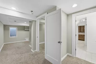 233 Groveland Avenue, Minneapolis, MN 55403 - Photo 24