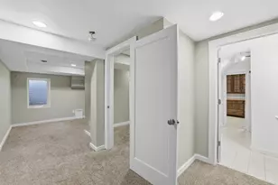 233 Groveland Ave, Minneapolis, MN 55403 - Photo 24