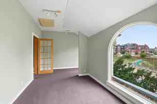 233 Groveland Ave, Minneapolis, MN 55403 - Photo 10