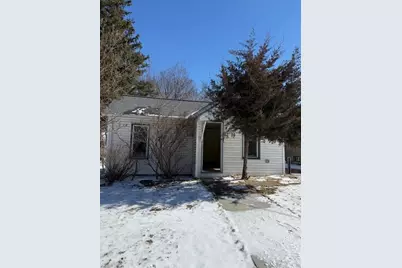 14 4th Avenue SE, Dodge Center, MN 55927 - Photo 1