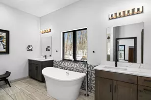 5524 Driftwood Estates Rd, Duluth, MN 55803 - Photo 16