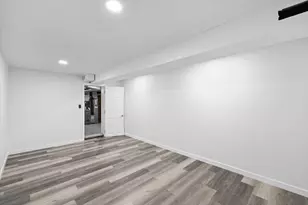 9911 Johnson Cir, Bloomington, MN 55437 - Photo 26