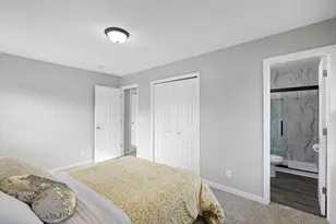 9911 Johnson Cir, Bloomington, MN 55437 - Photo 22