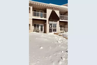 871 37th Avenue NW #C, Rochester, MN 55901 - Photo 2