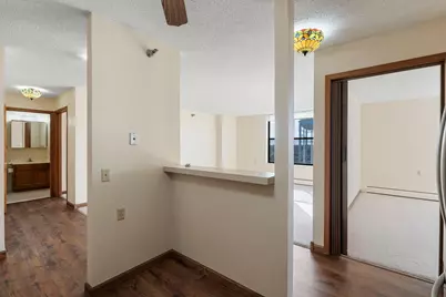 7600 Golden Valley Road #1004, Golden Valley, MN 55427 - Photo 10