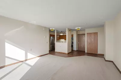 7600 Golden Valley Road #1004, Golden Valley, MN 55427 - Photo 6