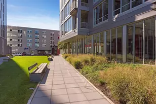 901 S 2nd St, Minneapolis, MN 55415 - Photo 34