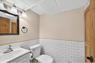 8100 Wynnwood Road, Golden Valley, MN 55427 - Photo 36