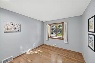 8100 Wynnwood Road, Golden Valley, MN 55427 - Photo 18