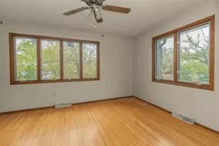 2036 Cedar Lake Pkwy, Minneapolis, MN 55416 - Photo 18