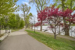2036 Cedar Lake Pkwy, Minneapolis, MN 55416 - Photo 26