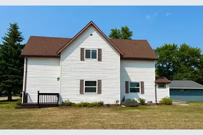 622 Saint Paul Avenue S, Thief River Falls, MN 56701 - Photo 2