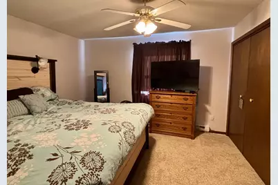 622 Saint Paul Avenue S, Thief River Falls, MN 56701 - Photo 14