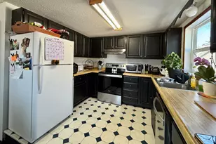 622 St Paul Ave S, Thief River Falls, MN 56701 - Photo 8