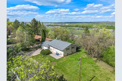 1002 Terrace Lane, South Saint Paul, MN 55075 - Photo 2