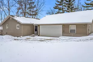 50730 Bayside Ave, Rush City, MN 55069 - Photo 16