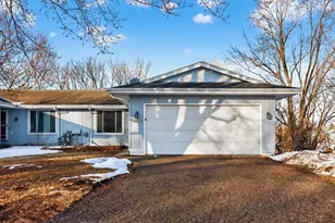 10470 Colorado Cir, Bloomington, MN 55438 - Photo 2
