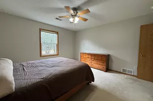 814B Southview Ct W, Marshall, MN 56258 - Photo 12