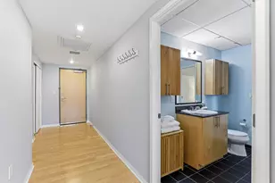 8151 33rd Ave S, Bloomington, MN 55425 - Photo 16