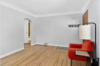 2538 4th Avenue E, North Saint Paul, MN 55109 - Photo 6