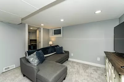 703 9th Avenue SE, Rochester, MN 55904 - Photo 32