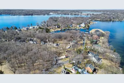 3535 Ivy Place, Wayzata, MN 55391 - Photo 16