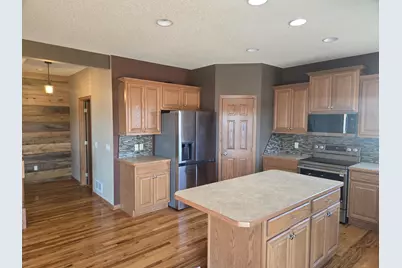 502 Pond View Drive SE, Lonsdale, MN 55046 - Photo 8