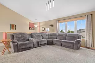 8649 Independence Dr, Chisago City, MN 55013 - Photo 12