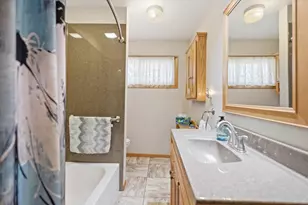 33078 W Mallard Point Rd, Grand Rapids, MN 55744 - Photo 14