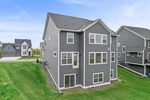 10122 Shadyview Ln N, Maple Grove, MN 55311 - Photo 6