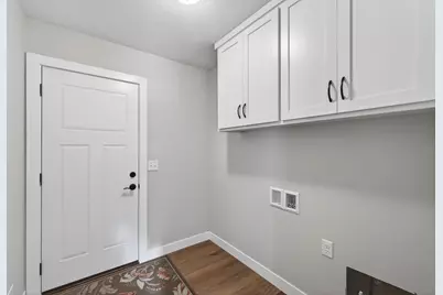 38639 Hawthorne Avenue, North Branch, MN 55056 - Photo 24