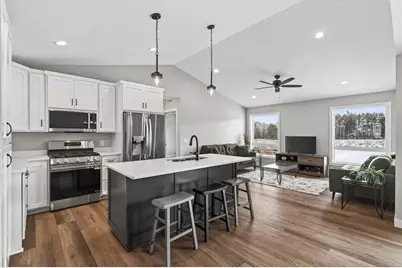 38639 Hawthorne Avenue, North Branch, MN 55056 - Photo 8