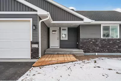 38639 Hawthorne Avenue, North Branch, MN 55056 - Photo 2