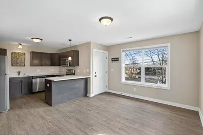 84 Curtice Street E, Saint Paul, MN 55107 - Photo 6