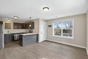 84 Curtice St E, Saint Paul, MN 55107 - Photo 6